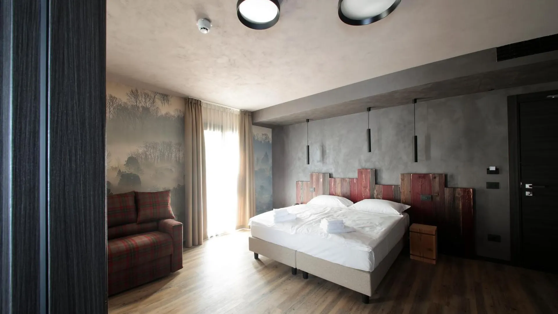 Crimea Wine Hotel Киавенна