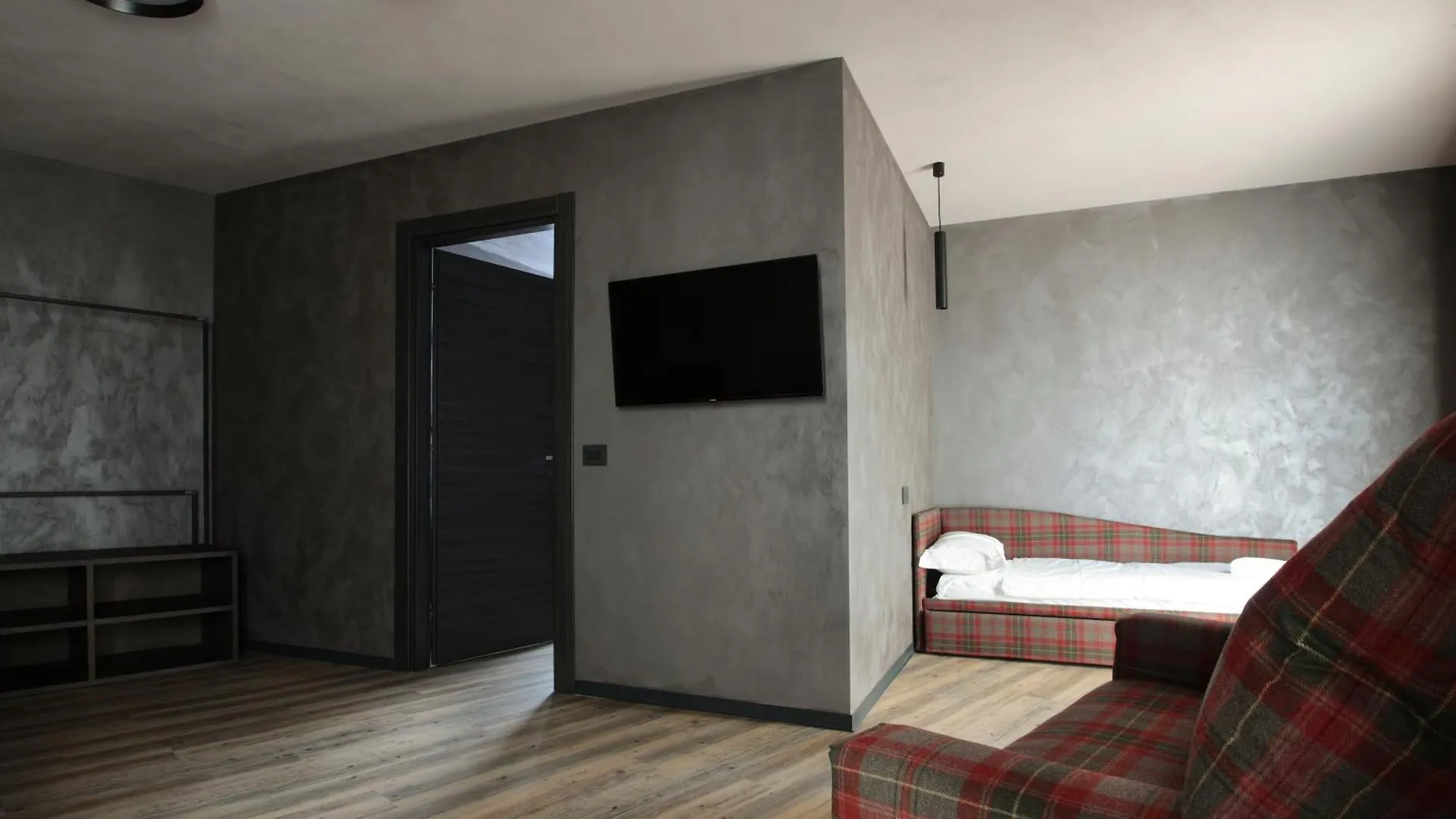 Crimea Wine Hotel Киавенна