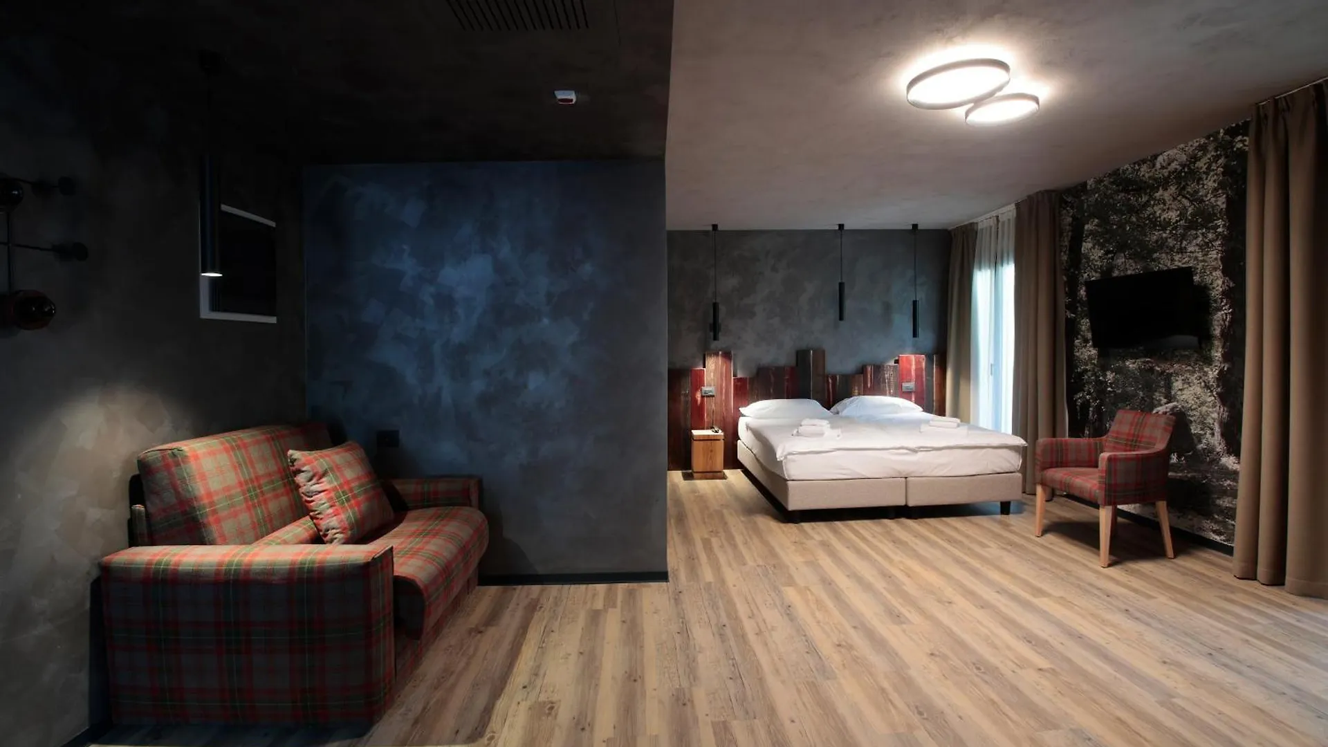 Crimea Wine Hotel Киавенна