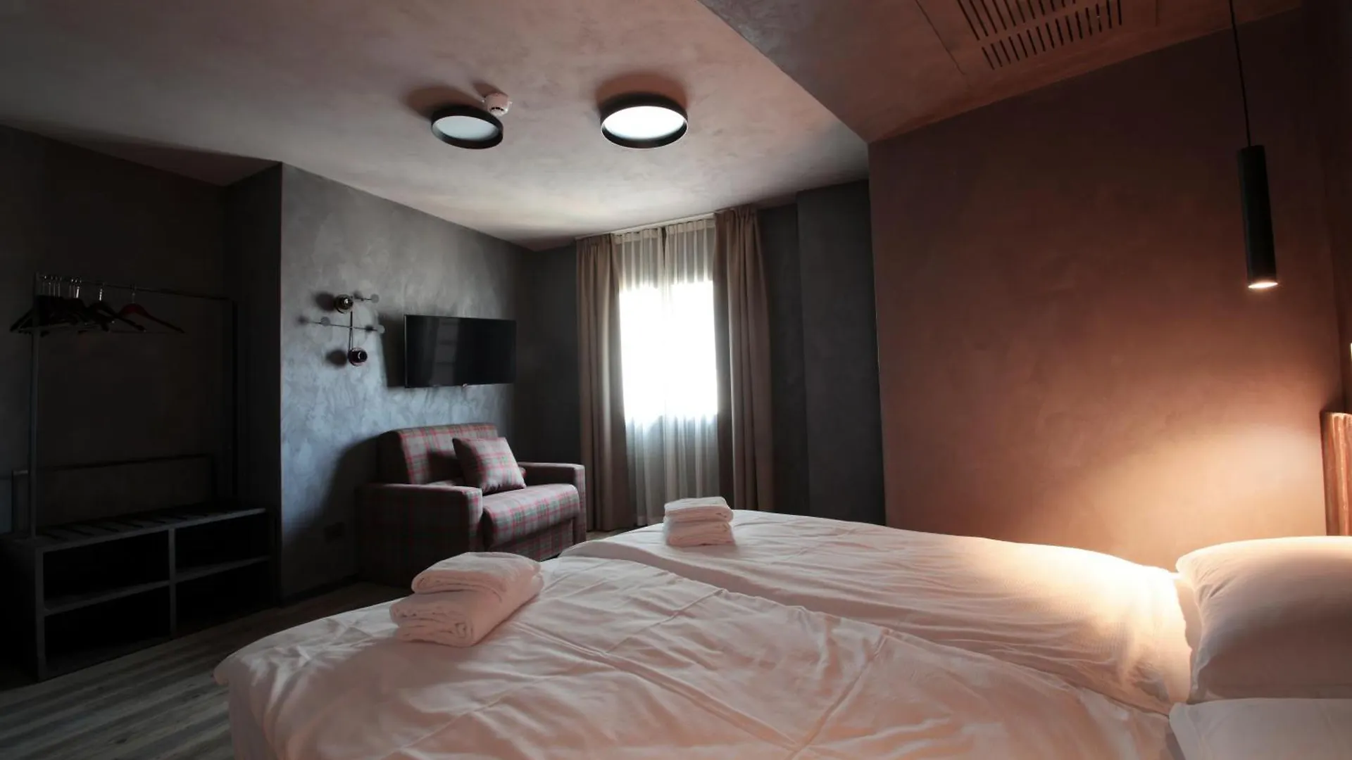 Crimea Wine Hotel Киавенна