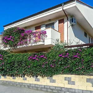 Dolce Casa N41 Bed & Breakfast Savoca