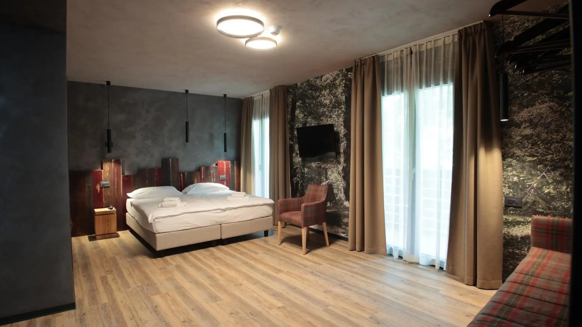 Crimea Wine Hotel Киавенна 3*,  Италия