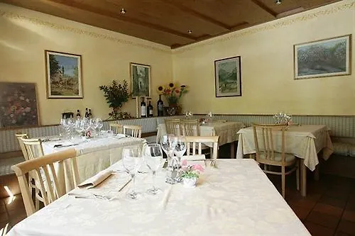 Crimea Wine Hotel Chiavenna